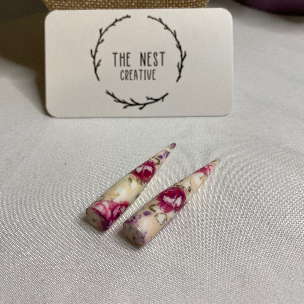 Floral Tapers (O)